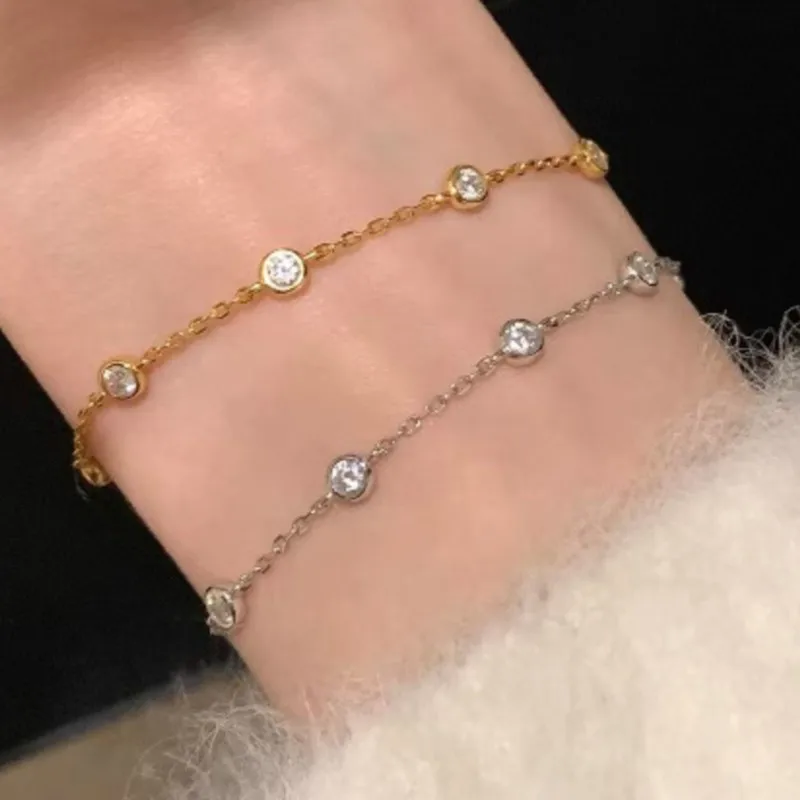 PANJBJ 925 Sterling Silver Bead zircon Bracelet for Women Classics Minimalism Versatile Sweet Jewelry Party Gift Dropshipping
PANJBJ 925 Sterling Silver Bead zircon Bracelet for Women Classics Minimalism Versatile Sweet Jewelry Party Gift Dropshipping