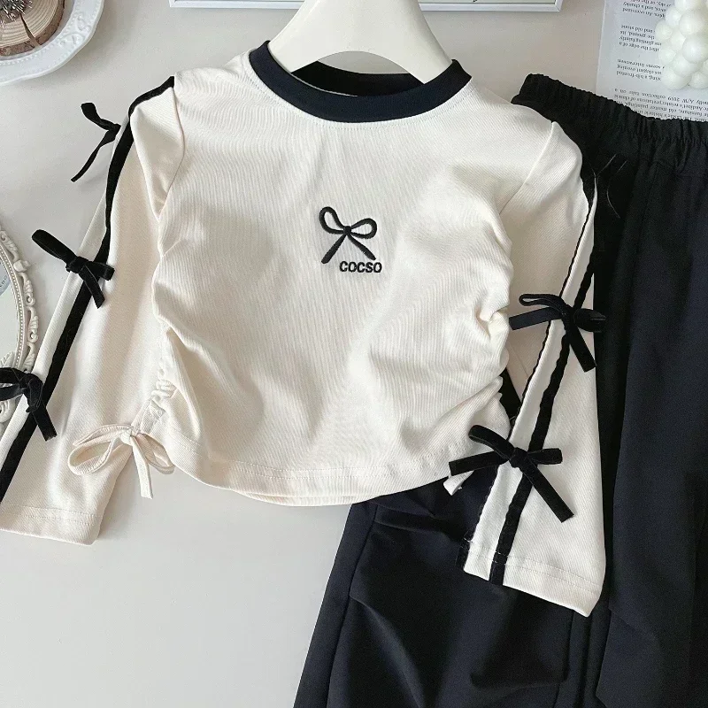 Korean Casual Trousers with Two Piece Set Girls Clothes Girls' Trouser Suit Autumn New Girls' Long-sleeved Fashionable Top
Korean Casual Trousers with Two Piece Set Girls Clothes Girls' Trouser Suit Autumn New Girls' Long-sleeved Fashionable Top