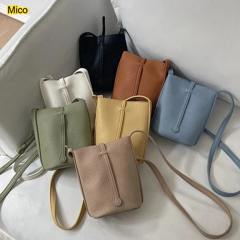 Women Large Capacity Storage Bag Adjustable PU Leather Shoulder Bag Luxury Crossbody Bag Flap Phone Purse Organizer
Women Large Capacity Storage Bag Adjustable PU Leather Shoulder Bag Luxury Crossbody Bag Flap Phone Purse Organizer