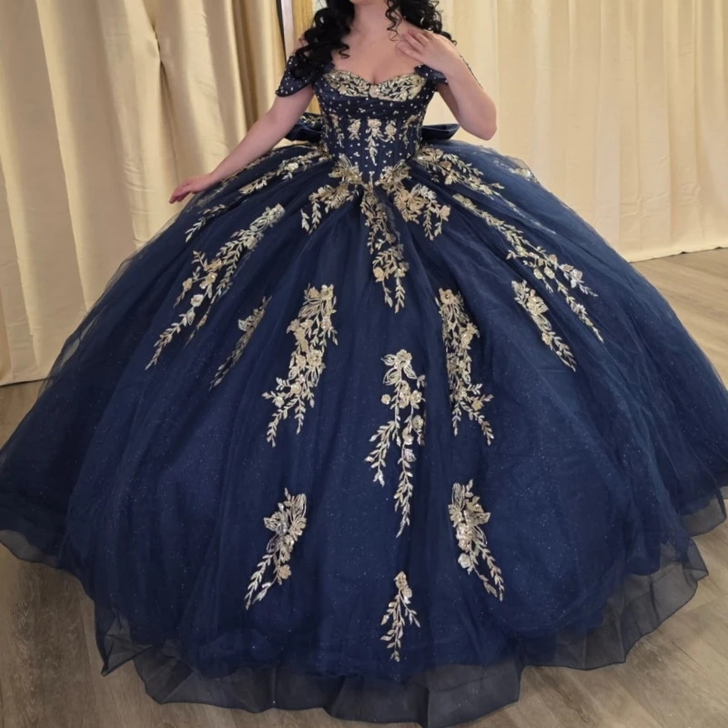 Navy Blue Shiny Ball Gown Quinceanera Dresses Gold Applique Lace Beading Crystal Bow Tull Corset Tull Off Shoulder Sweet 16 Dres
Navy Blue Shiny Ball Gown Quinceanera Dresses Gold Applique Lace Beading Crystal Bow Tull Corset Tull Off Shoulder Sweet 16 Dres