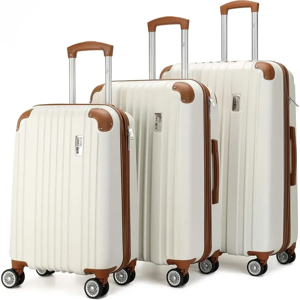 3-Piece Expandable Retro Spinner Luggage Set in White
3-Piece Expandable Retro Spinner Luggage Set in White