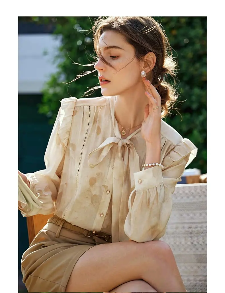 OLrain Ribbon Collar Women Shirts 2025 Spring Summer ModaL Ruffled Sleeve Chic Button Print Elegant Shirts & Blouses O24CC90320
OLrain Ribbon Collar Women Shirts 2025 Spring Summer ModaL Ruffled Sleeve Chic Button Print Elegant Shirts & Blouses O24CC90320