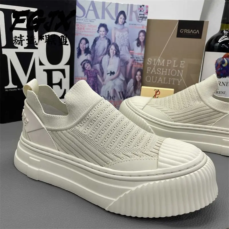 Men's Knitted Platform Sports Shoes, Breathable Thick-soled Toe Casual Shoes, Daily Walking Street Wear
Men's Knitted Platform Sports Shoes, Breathable Thick-soled Toe Casual Shoes, Daily Walking Street Wear