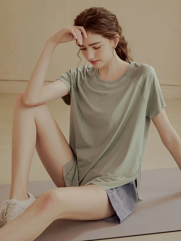 Sportswear Woman Gym Running Blouses Shirts Sports Tops Fitness T-shirt Gym Clothing Workout Short sleeve yoga clothes Womens
Sportswear Woman Gym Running Blouses Shirts Sports Tops Fitness T-shirt Gym Clothing Workout Short sleeve yoga clothes Womens