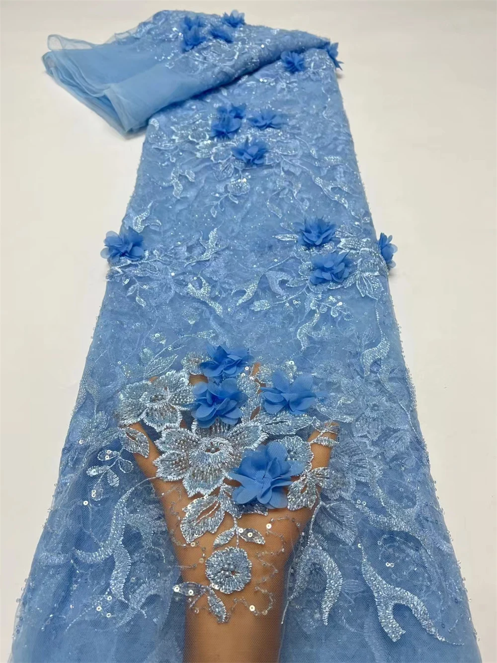 Fashion African Luxury Beaded Tulle Lace Fabric French Handmade Sequins Embroidery Lace Fabric For Women Christmas Party Dresses
Fashion African Luxury Beaded Tulle Lace Fabric French Handmade Sequins Embroidery Lace Fabric For Women Christmas Party Dresses