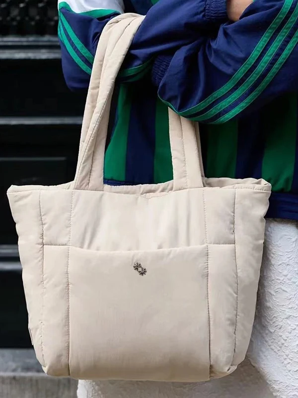 New Large Capaci Single oulder Tote Bag Cotton Jaet Bag Snowflake Logo Original Design Sle Pure Color Daily Match
New Large Capaci Single oulder Tote Bag Cotton Jaet Bag Snowflake Logo Original Design Sle Pure Color Daily Match