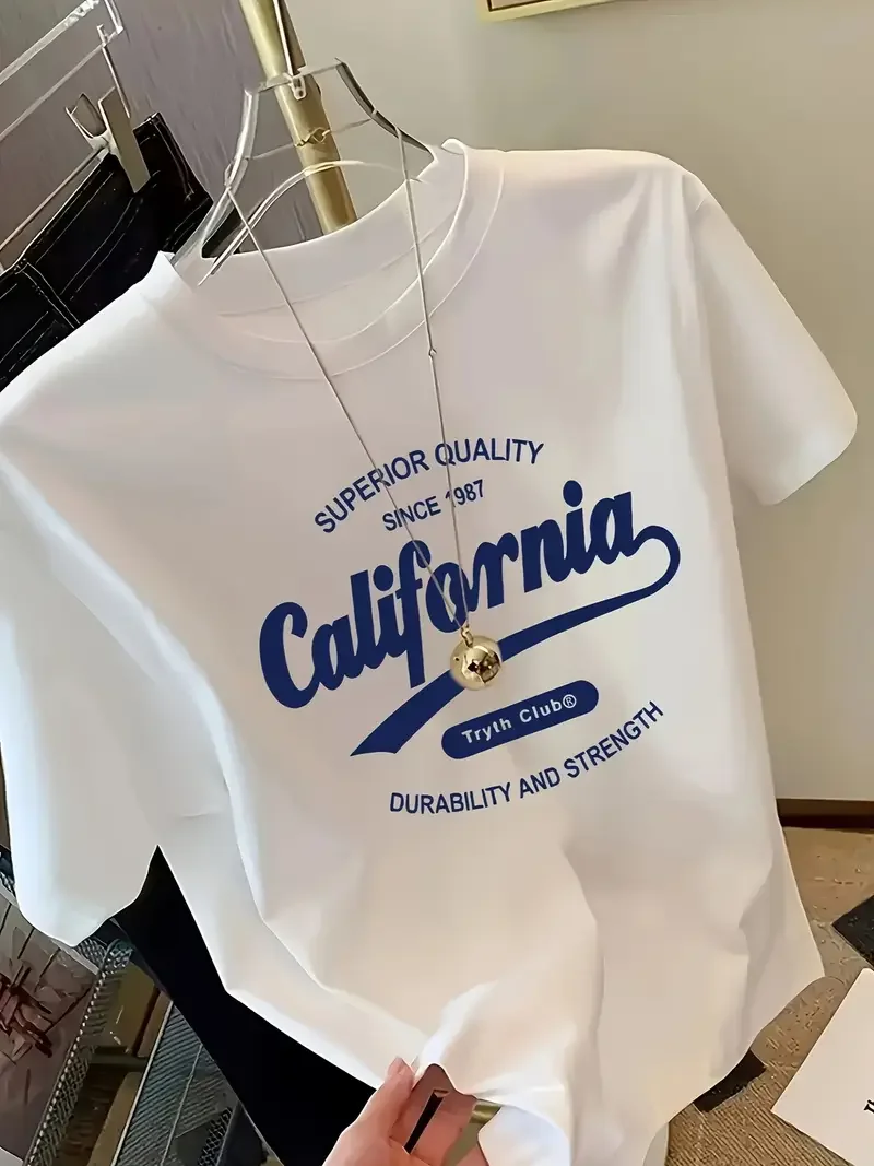 Женская белая футболка с коротким рукавом больших размеров, стильный принт «Калифорния», гарантия комфорта и качества
Женская белая футболка с коротким рукавом больших размеров, стильный принт «Калифорния», гарантия комфорта и качества