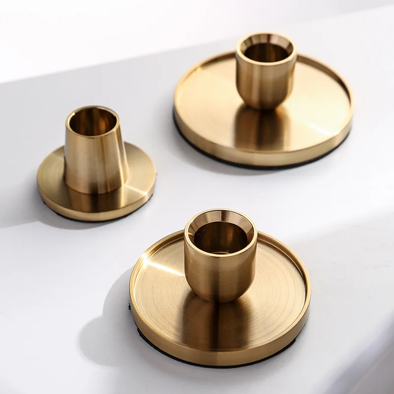 Candle Holders Simple Golden Wedding Decoration Bar Party Living Room Home Decor Candlestick Nordic Style Metal 3Pcs/Set
Candle Holders Simple Golden Wedding Decoration Bar Party Living Room Home Decor Candlestick Nordic Style Metal 3Pcs/Set