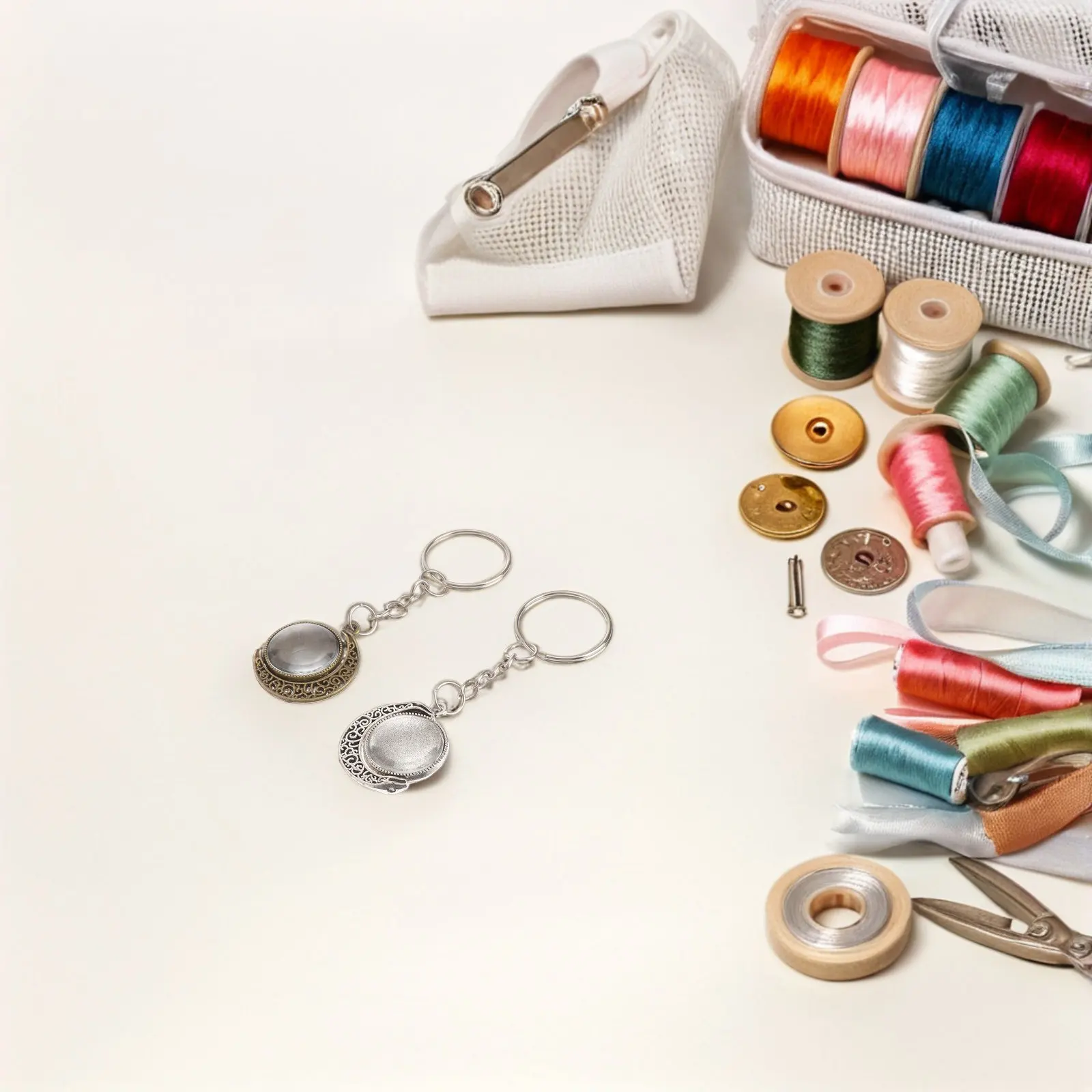 96 шт. металлических круглых оснований для кулонов, заготовки для изготовления ювелирных изделий, основы для ожерелий и серег, материалы для рукоделия
96 шт. металлических круглых оснований для кулонов, заготовки для изготовления ювелирных изделий, основы для ожерелий и серег, материалы для рукоделия