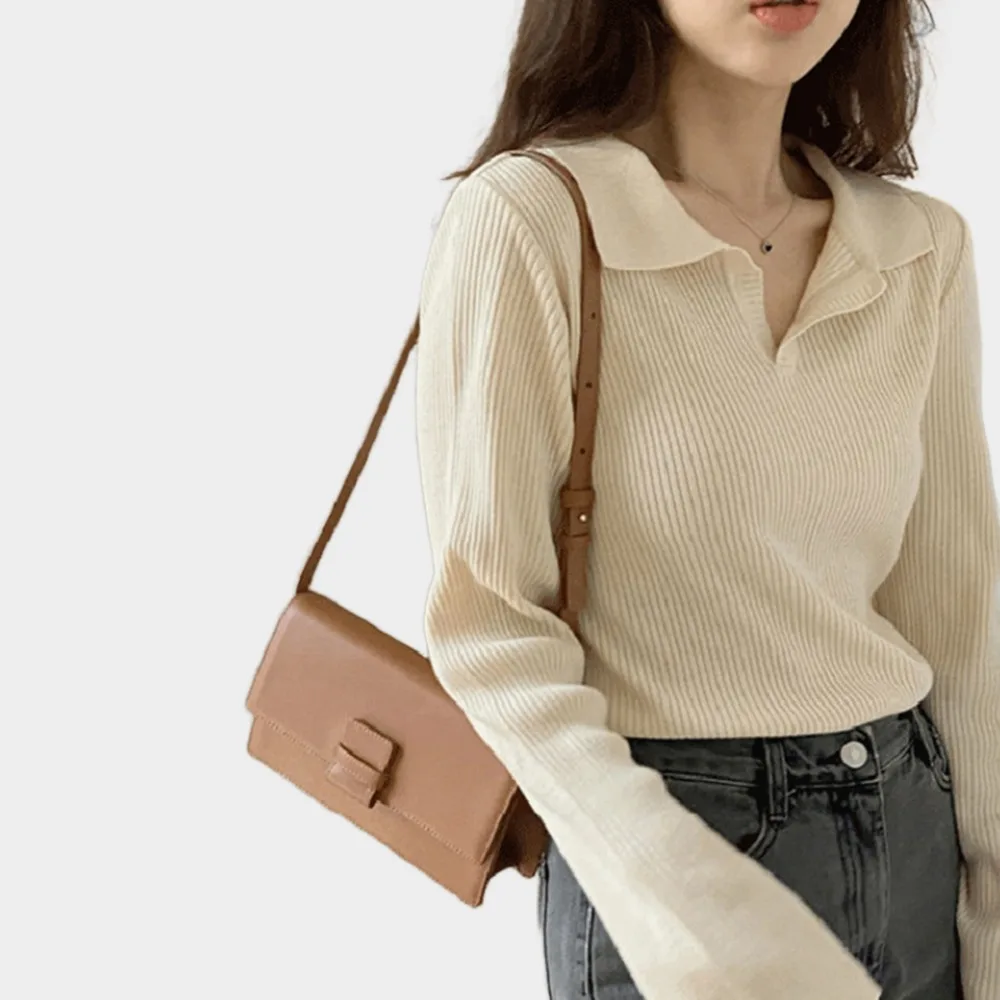Turn Down Collar Long Sleeve V- neck Knittle Putover Tops Office Ladies Elegant Shirt Tops 2023 Korean Fashion slim Knit Shirt
Turn Down Collar Long Sleeve V- neck Knittle Putover Tops Office Ladies Elegant Shirt Tops 2023 Korean Fashion slim Knit Shirt