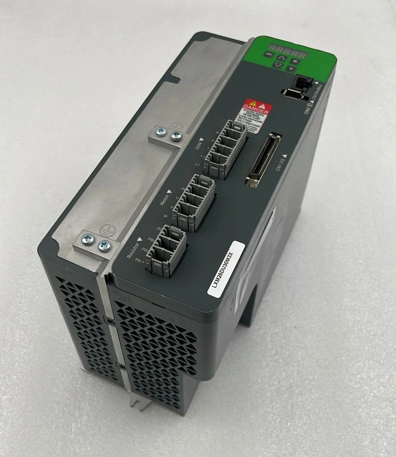 Высококачественный новый 100% качество LXM28AU20M3X LXM28AU30M3X LXM28AU45M3X LXM28SU01M3X LXM28SU02M3X Гарантия 1 год
Высококачественный новый 100% качество LXM28AU20M3X LXM28AU30M3X LXM28AU45M3X LXM28SU01M3X LXM28SU02M3X Гарантия 1 год