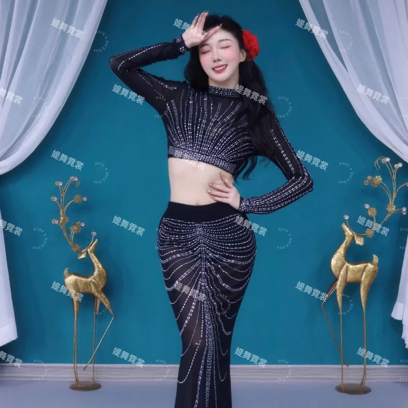 customized Belly Dance costumes Practice Clothes Sexy Full Diamond Set Slimming Oriental Dance Performance Dress belly dancewear
customized Belly Dance costumes Practice Clothes Sexy Full Diamond Set Slimming Oriental Dance Performance Dress belly dancewear