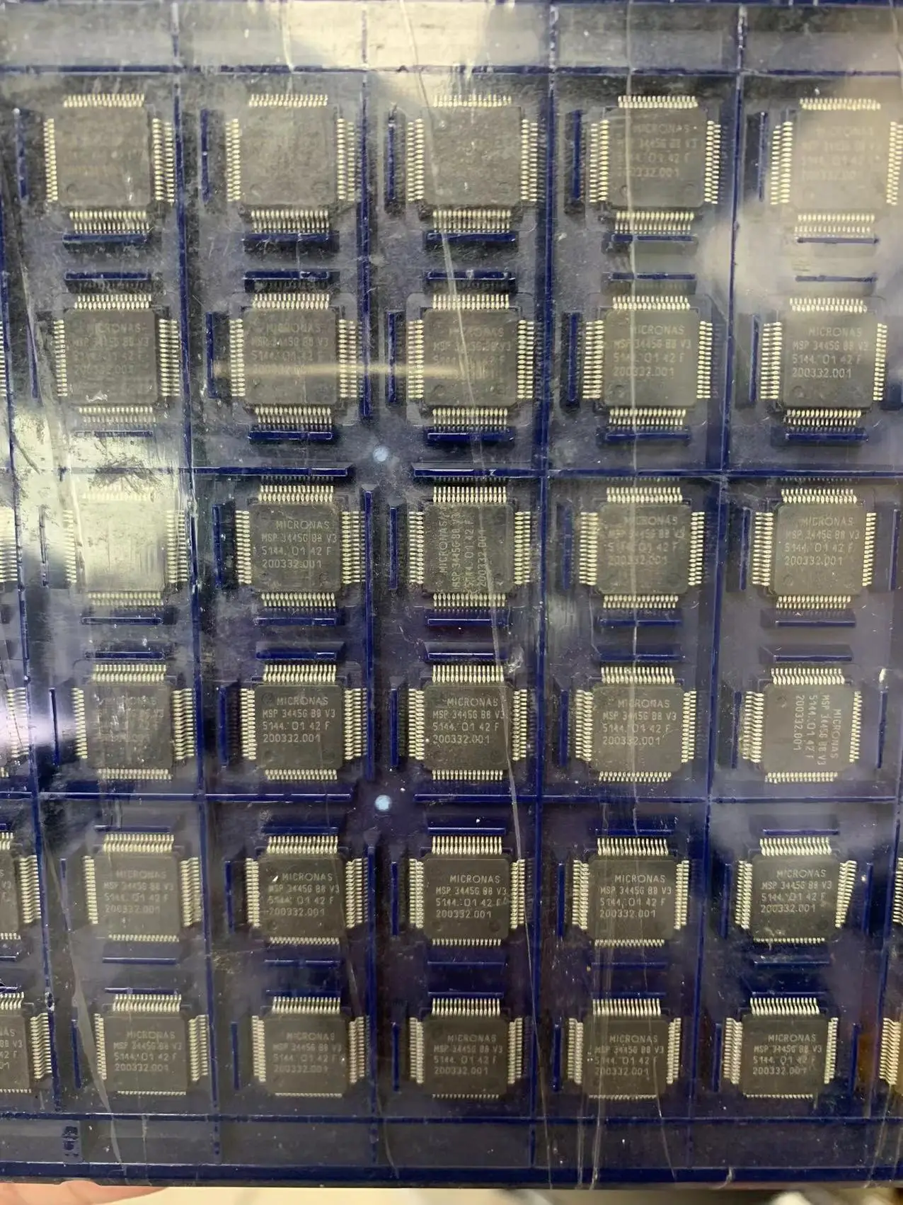 MSP3445G B8 V3 (1pcs)Electronic Component Chip IC Integrated Circuit Spot
MSP3445G B8 V3 (1pcs)Electronic Component Chip IC Integrated Circuit Spot