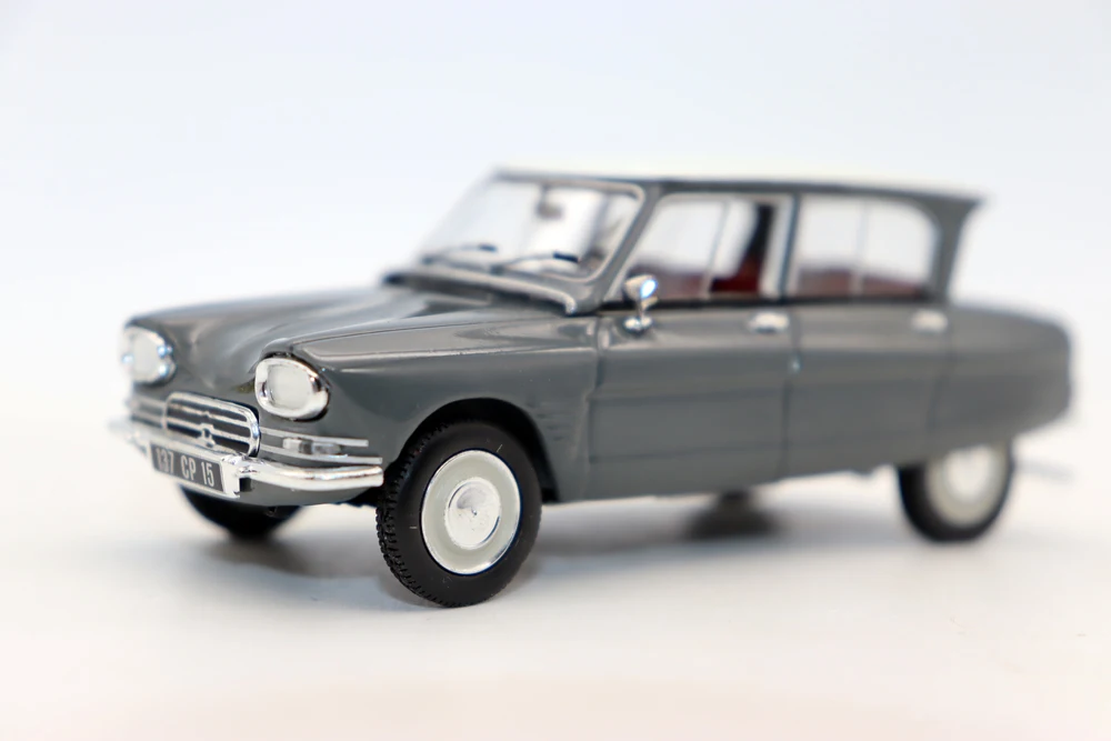 Новинка, серая отлитая модель в масштабе NorRevv 1/43, CITTRROËN Ami 6 1967, набор игрушек для коллекции, подарок
Новинка, серая отлитая модель в масштабе NorRevv 1/43, CITTRROËN Ami 6 1967, набор игрушек для коллекции, подарок