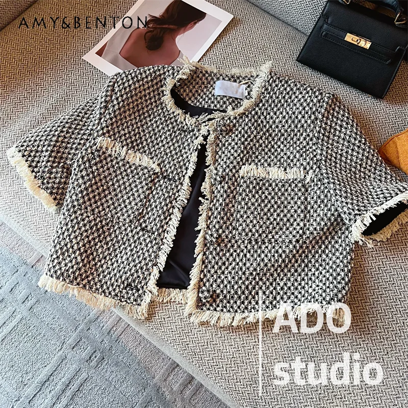 Elegant Coat Summer Short-Sleeved Single-breasted Top Summer 2023 Gentle Short Cardigan Woven Round Neck Jackets Women's Clothes
Elegant Coat Summer Short-Sleeved Single-breasted Top Summer 2023 Gentle Short Cardigan Woven Round Neck Jackets Women's Clothes