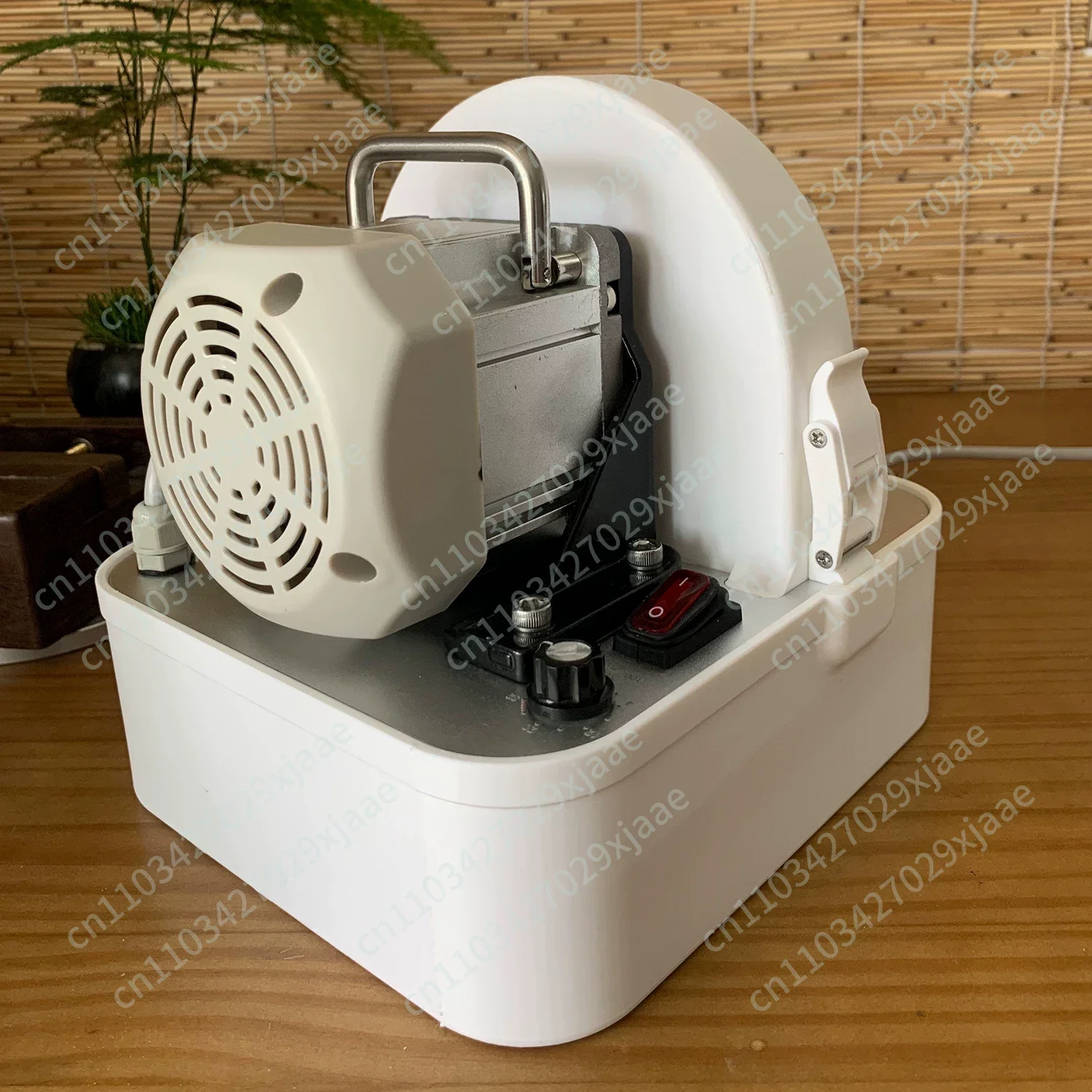 550W brushless water-cooled grinder - AC 220V electric seal carving stone polisher with diamond grinding wheel
550W brushless water-cooled grinder - AC 220V electric seal carving stone polisher with diamond grinding wheel