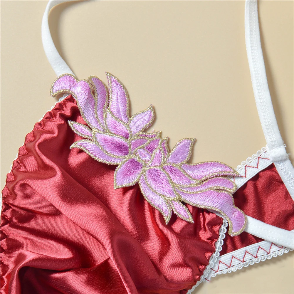 Floral Embroidery Silky T-panties Men Briefs T-back G-string Breathable Sissy Lingerie Elastic Underwear Thongs
Floral Embroidery Silky T-panties Men Briefs T-back G-string Breathable Sissy Lingerie Elastic Underwear Thongs