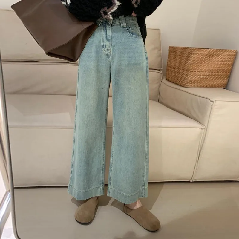ZHISILAO Fashion Ankle-length Wide Leg Jeans Women Vintage High Wiast Straight Denim Pants Spring Summer 2024
ZHISILAO Fashion Ankle-length Wide Leg Jeans Women Vintage High Wiast Straight Denim Pants Spring Summer 2024