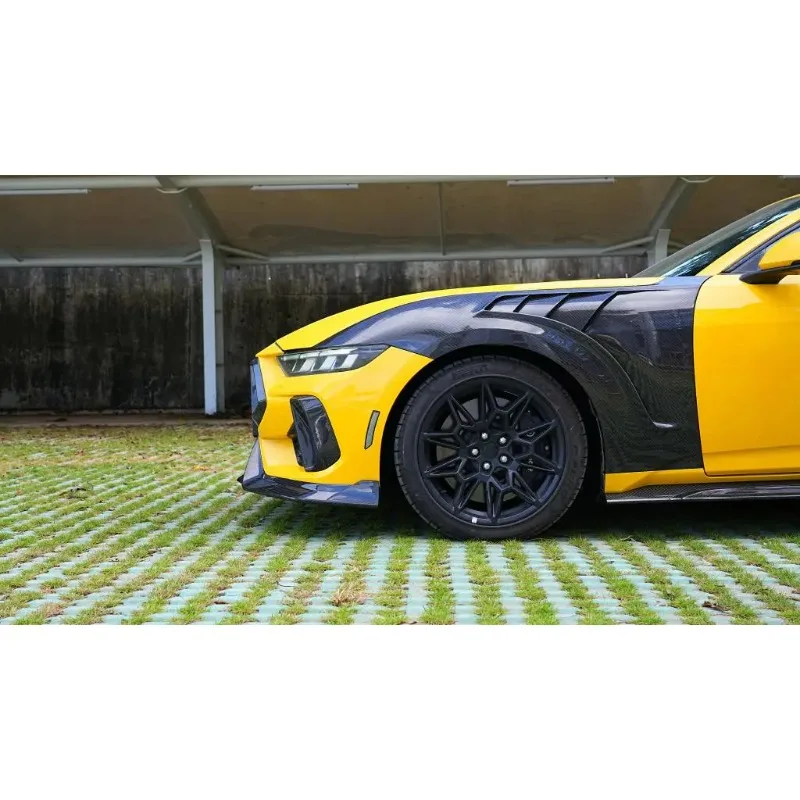 Dry Carbon Fiber S650 Side Fenders For Mustang S650 GT Coupe 2024+ Body Kits Factory Direct
Dry Carbon Fiber S650 Side Fenders For Mustang S650 GT Coupe 2024+ Body Kits Factory Direct