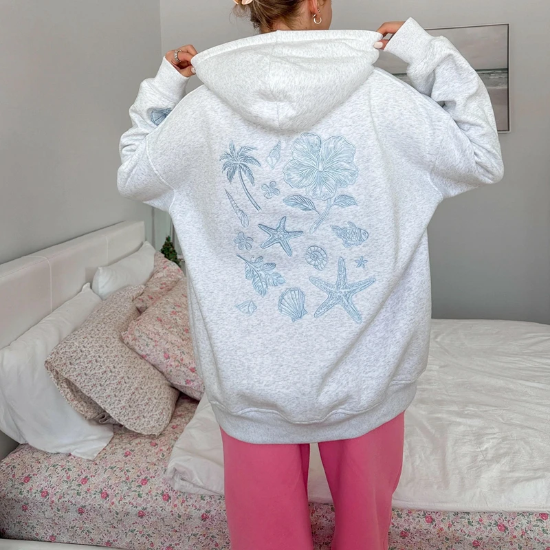 Y2K Aesthetic Flower/Shell/Starfish Embroidery Hooded Pullovers Women Casual Long Sleeve Loose Sweatshirt with Kangaroo Pocket
Y2K Aesthetic Flower/Shell/Starfish Embroidery Hooded Pullovers Women Casual Long Sleeve Loose Sweatshirt with Kangaroo Pocket