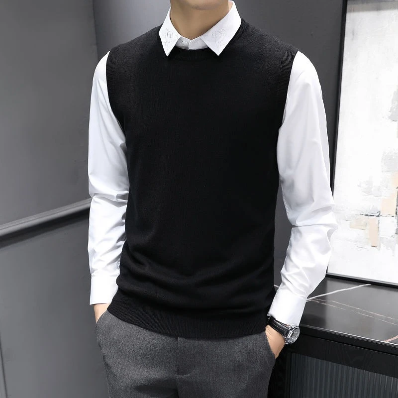 Мужской приталенный вязаный жилет с V-образным вырезом, стильная легкая роскошная верхняя одежда в стиле Paul
Мужской приталенный вязаный жилет с V-образным вырезом, стильная легкая роскошная верхняя одежда в стиле Paul