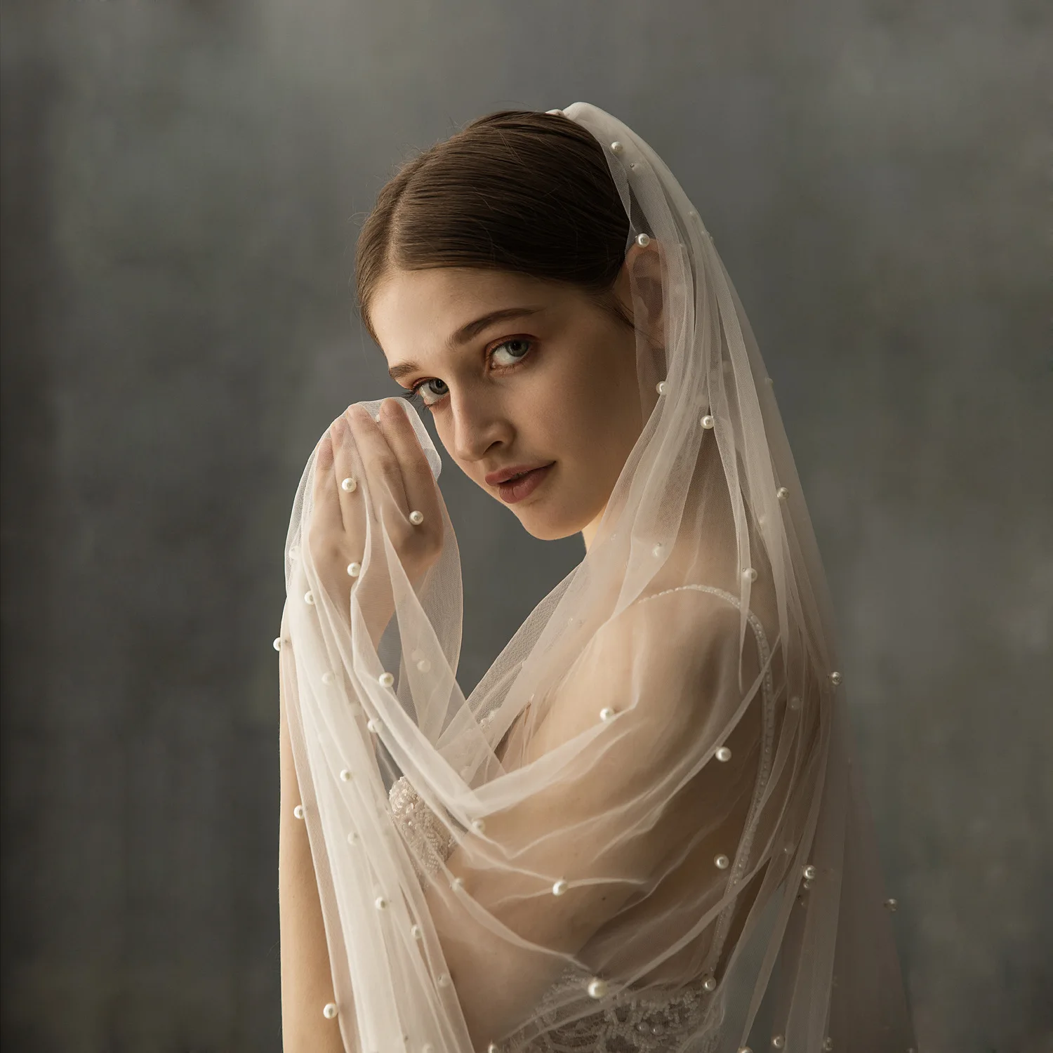 RYANTH White Bridal Veil Soft Tulle With Pearls One Layer Cathedral Long Bridal Veil 75-500cm Wedding Beaded Veil
RYANTH White Bridal Veil Soft Tulle With Pearls One Layer Cathedral Long Bridal Veil 75-500cm Wedding Beaded Veil