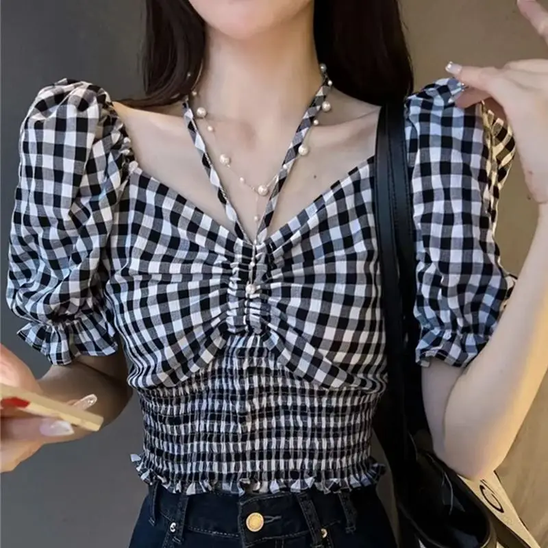 Женская рубашка нового стиля Женская рубашка Женский топ с бретелькой на шее Женский
Женская рубашка нового стиля Женская рубашка Женский топ с бретелькой на шее Женский