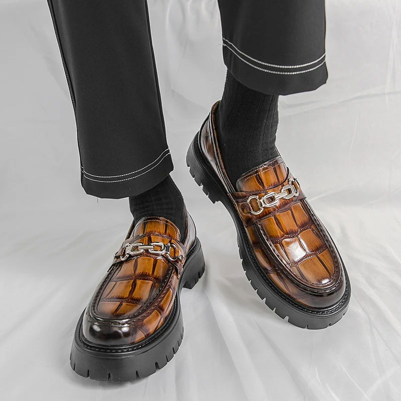 High Quality Men's Crocodile Leather Comfortable Thick Soled Derby Shoes Spring Men Retro Lace Up Business Casual Leather Shoes
High Quality Men's Crocodile Leather Comfortable Thick Soled Derby Shoes Spring Men Retro Lace Up Business Casual Leather Shoes