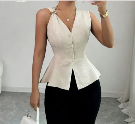 Women's Vest 2026 Spring Summer New Fashion Solid Color Temperament V-Neck Sleeveless Slim Fit Daily Basic Vest Top
Women's Vest 2026 Spring Summer New Fashion Solid Color Temperament V-Neck Sleeveless Slim Fit Daily Basic Vest Top