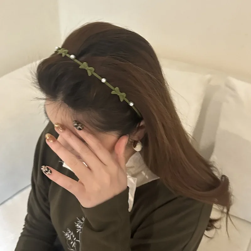 2026 New Arrival Sweet Bow Hair Band Thin Flocked Design with Pearl Flowers Elegant Hair Hoop Daily Outfit Travel Photo Decor
2026 New Arrival Sweet Bow Hair Band Thin Flocked Design with Pearl Flowers Elegant Hair Hoop Daily Outfit Travel Photo Decor