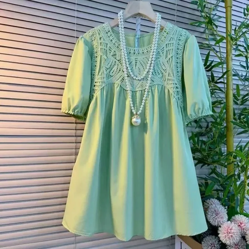 Mint Green Lace Trimmed Boho Blouse with Puff Sleeves and Round Neck Loose Fit Mid Length Women Casual Top
Mint Green Lace Trimmed Boho Blouse with Puff Sleeves and Round Neck Loose Fit Mid Length Women Casual Top