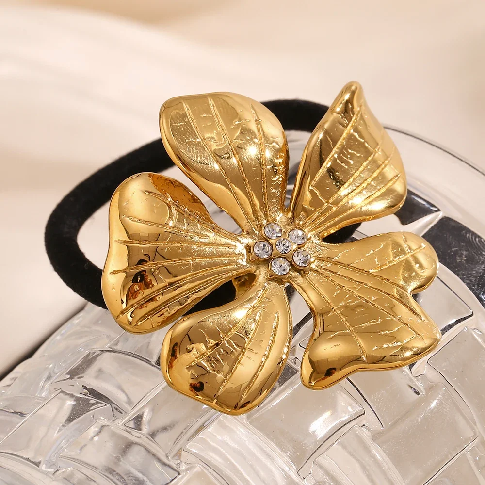 FOR Belle большой цветок горный хрусталь тычинка повязка для волос водостойкая нержавеющая сталь не тускнеет аксессуары для волос для женщин резинки для волос
FOR Belle большой цветок горный хрусталь тычинка повязка для волос водостойкая нержавеющая сталь не тускнеет аксессуары для волос для женщин резинки для волос