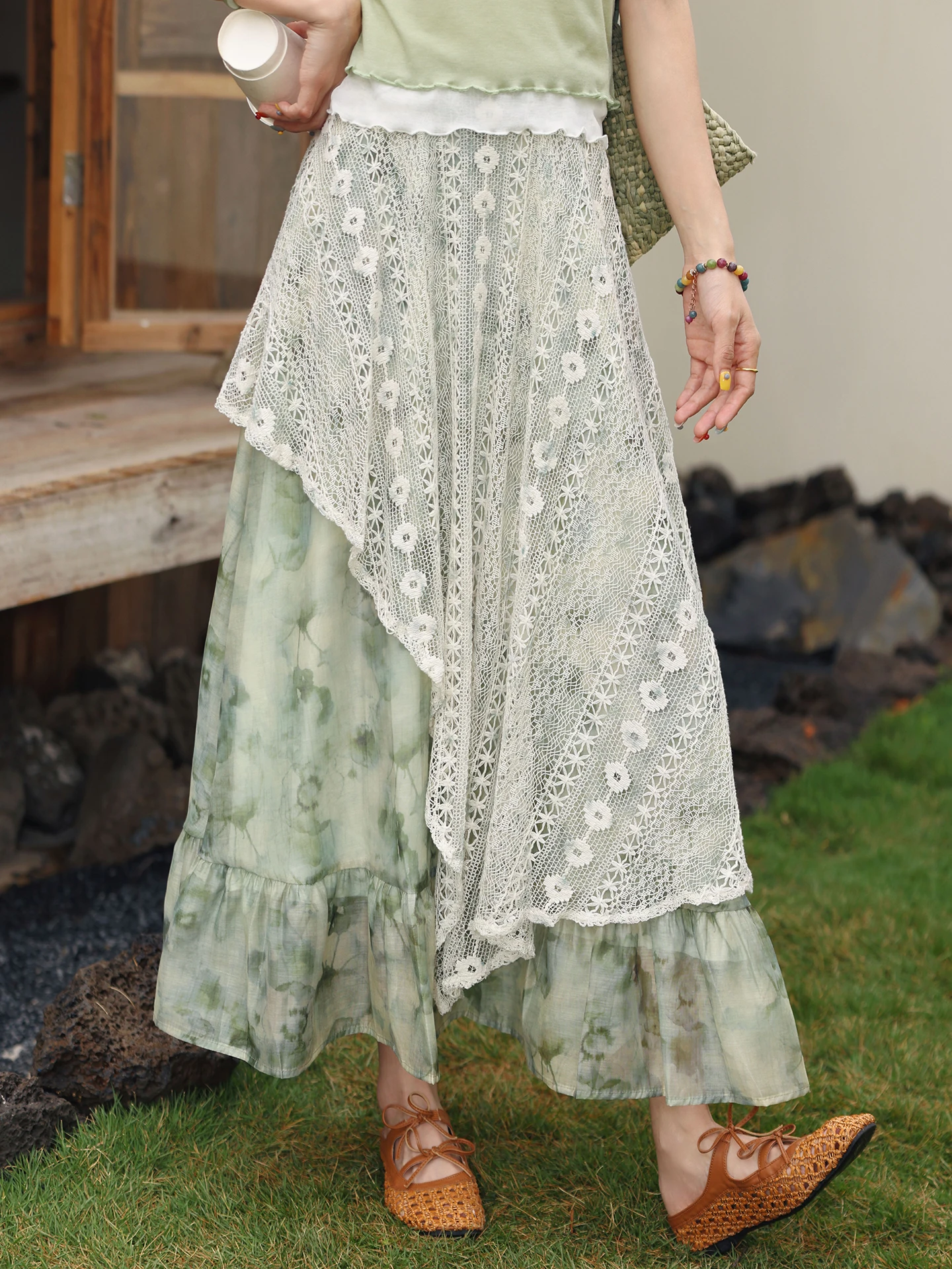 Юбка А-силуэта Chen Jiajie Cloud Mist Buried Barrier Gentle Wind: Элегантная асимметричная миди-юбка с высокой талией для женщин
Юбка А-силуэта Chen Jiajie Cloud Mist Buried Barrier Gentle Wind: Элегантная асимметричная миди-юбка с высокой талией для женщин