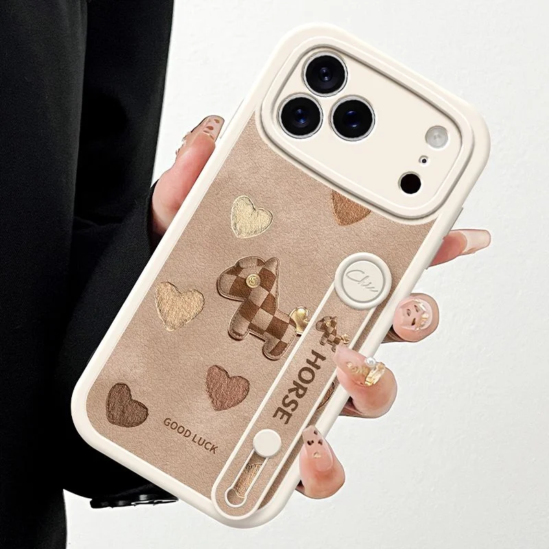 Luxury Horse Heart Pattern Phone Case for iPhone 17 Pro Max 16 15 14 13 12 11 Pro Max Wristband Soft Shockproof Cover
Luxury Horse Heart Pattern Phone Case for iPhone 17 Pro Max 16 15 14 13 12 11 Pro Max Wristband Soft Shockproof Cover
