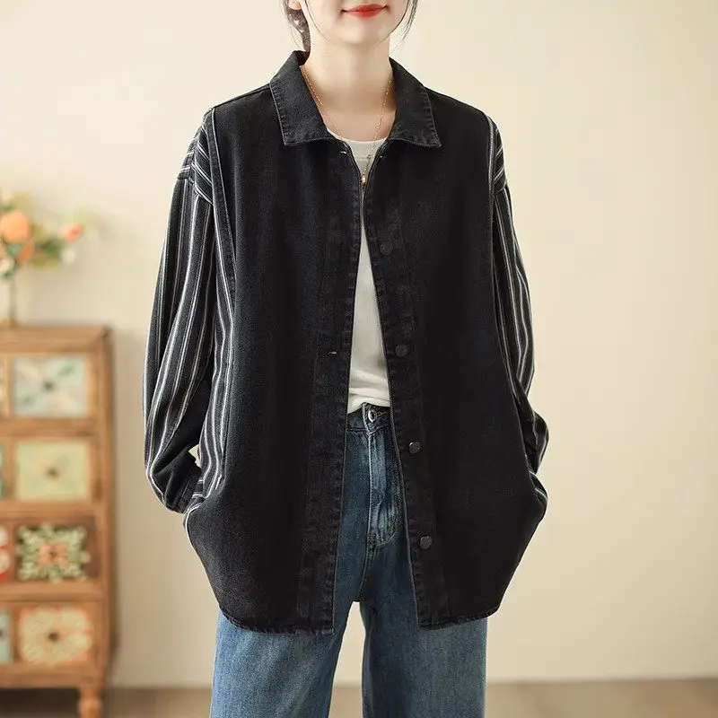 Vintage Large Size Fake Two-Piece Shirt Denim Vest Women's Spliced Shirt Jacket 2025 Spring And Autumn New Loose Top a809
Vintage Large Size Fake Two-Piece Shirt Denim Vest Women's Spliced Shirt Jacket 2025 Spring And Autumn New Loose Top a809