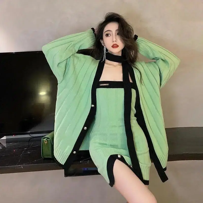 Woman Sweetwear Two Piece Sets Female Patterns Knitting Cardigans Sweater and Elastic Dresses Suits Ladies Knit Set G393
Woman Sweetwear Two Piece Sets Female Patterns Knitting Cardigans Sweater and Elastic Dresses Suits Ladies Knit Set G393
