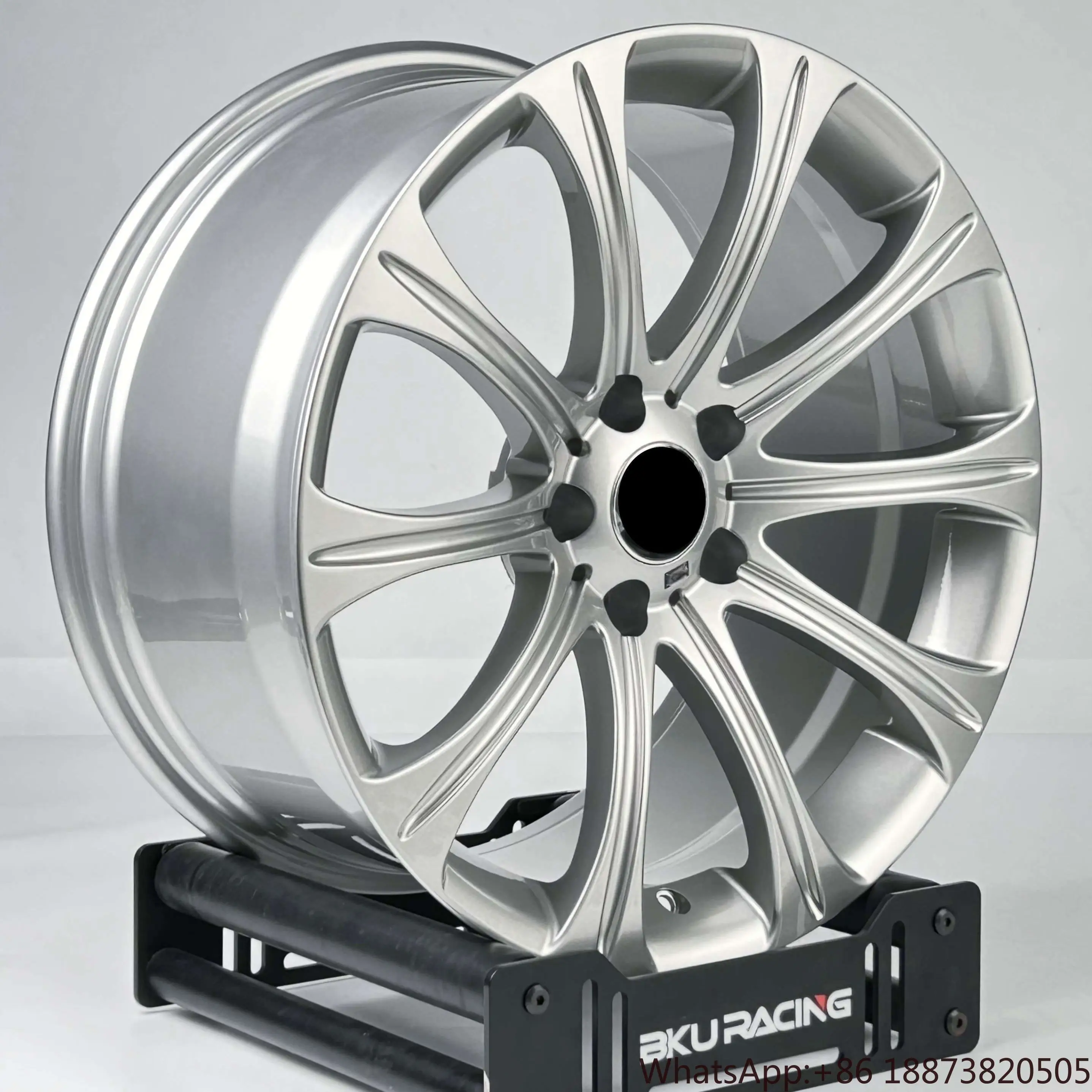 Кованые колеса 5x120 в стиле 166 для BMW E60 520 525 530 E39 F10 E38 E65 18 19 20-дюймовый обод, индивидуальное вогнутое серебряное легкосплавное колесо T6
Кованые колеса 5x120 в стиле 166 для BMW E60 520 525 530 E39 F10 E38 E65 18 19 20-дюймовый обод, индивидуальное вогнутое серебряное легкосплавное колесо T6