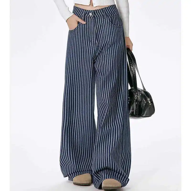 American Retro Stars Tassels High Waist Straight Jeans Pants Women's Casual Baggy Y2K Wide Leg Grunge Streetwear Denim Trouser
American Retro Stars Tassels High Waist Straight Jeans Pants Women's Casual Baggy Y2K Wide Leg Grunge Streetwear Denim Trouser