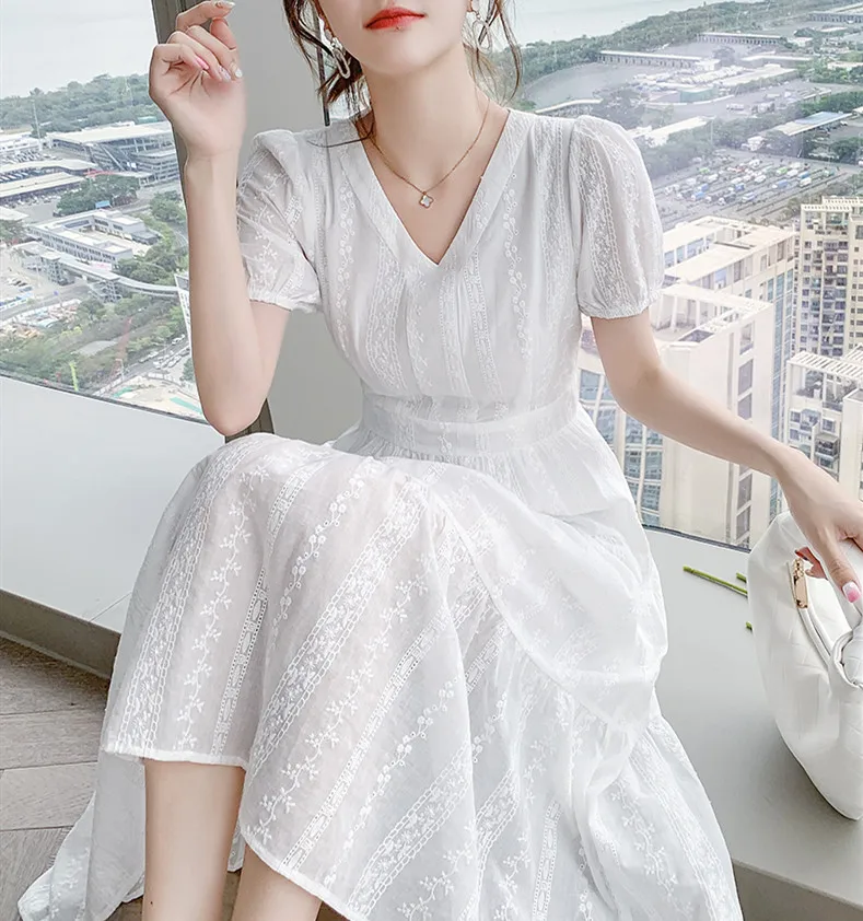 Korean Fashion Women Summer Dresses Sweet Hook Flower Hollow Lace Dress V-neck Slim Short Sleeve Casual White Dress
Korean Fashion Women Summer Dresses Sweet Hook Flower Hollow Lace Dress V-neck Slim Short Sleeve Casual White Dress