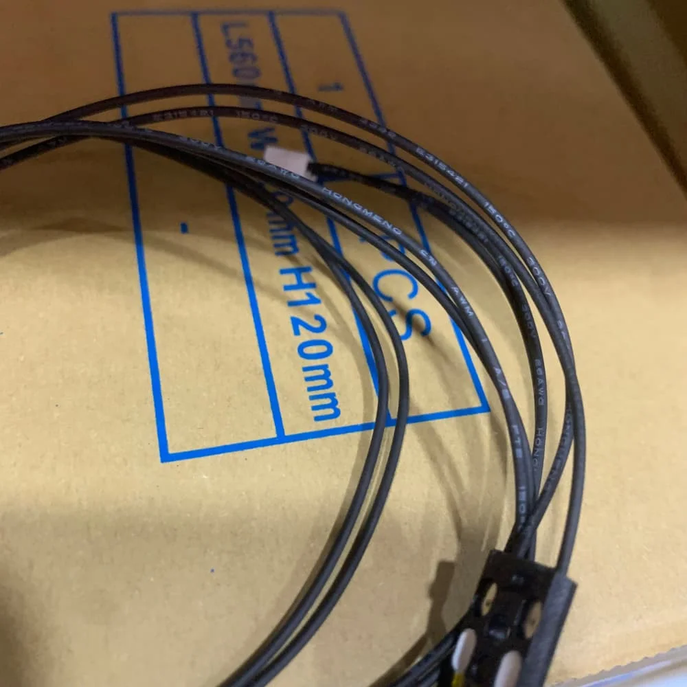 Совместимый термистор для Kyocera ECOSYS M2040dn M2135dn M2635dn M2635dw M2540dn M2540dw 2040 2135, детали термочунного копировального аппарата
Совместимый термистор для Kyocera ECOSYS M2040dn M2135dn M2635dn M2635dw M2540dn M2540dw 2040 2135, детали термочунного копировального аппарата