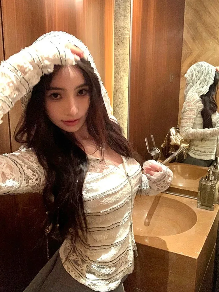AzaleeKa Korean Style T Shirt Women Skinny Hooded Lace Striped Crop Tops Y2k Vintage Tops Fairycore Autumn See Through Tee Tops
AzaleeKa Korean Style T Shirt Women Skinny Hooded Lace Striped Crop Tops Y2k Vintage Tops Fairycore Autumn See Through Tee Tops