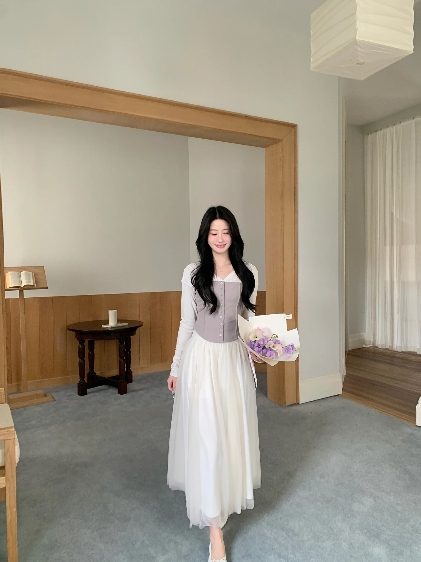 Elegant Long Sleeve Fake Two-Piece Set with Waist Cinch in Two Colors Spring Fashion for Young Women Casual And Workwear
Elegant Long Sleeve Fake Two-Piece Set with Waist Cinch in Two Colors Spring Fashion for Young Women Casual And Workwear