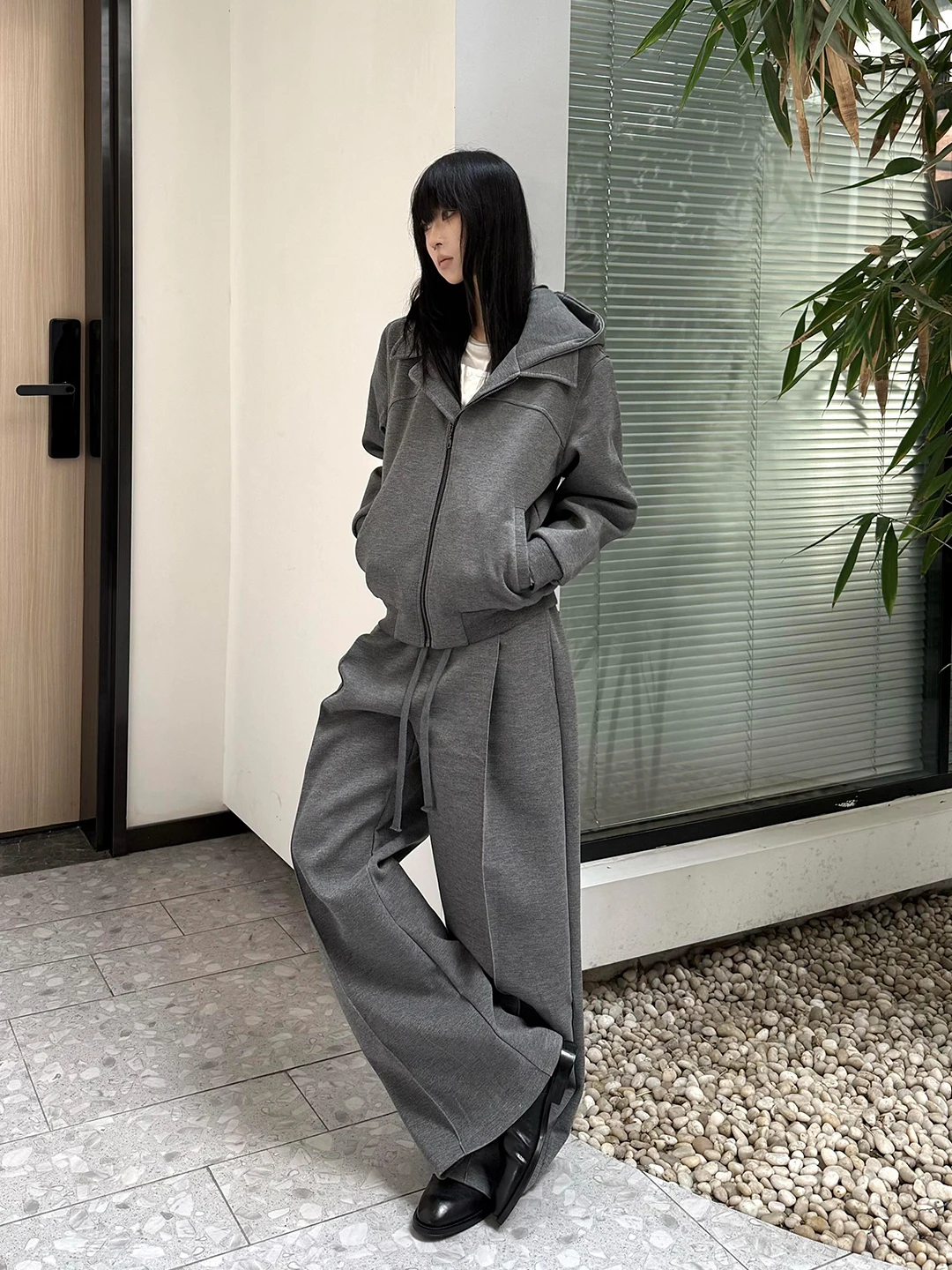 Casual Spor Women's Sweatirt Set Two-Piece Loose Fit Hoodie Jaet Long Pants Faionable Autumn New Sle
Casual Spor Women's Sweatirt Set Two-Piece Loose Fit Hoodie Jaet Long Pants Faionable Autumn New Sle