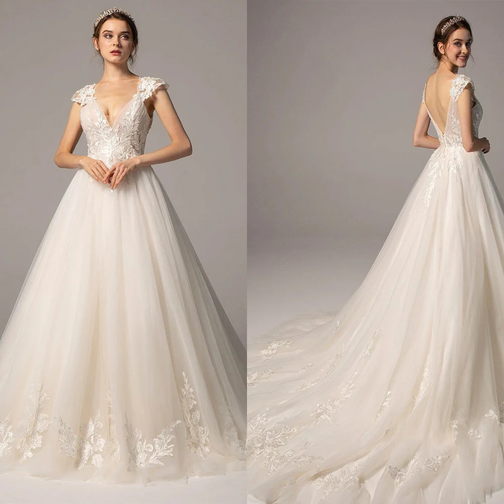 Arya Classic White Wedding Dress Tulle for Floor-Length V-Neck Sleeveless Prom Dress Embroidery Robe De Soirée Customized 
Arya Classic White Wedding Dress Tulle for Floor-Length V-Neck Sleeveless Prom Dress Embroidery Robe De Soirée Customized