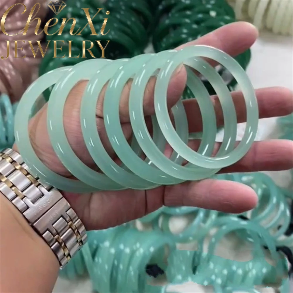 High-End Natural Clean Water Green Colored Hetian Jade Bangle Fine Surface Polishing Surprise Festive Exquisite Present Popular
High-End Natural Clean Water Green Colored Hetian Jade Bangle Fine Surface Polishing Surprise Festive Exquisite Present Popular