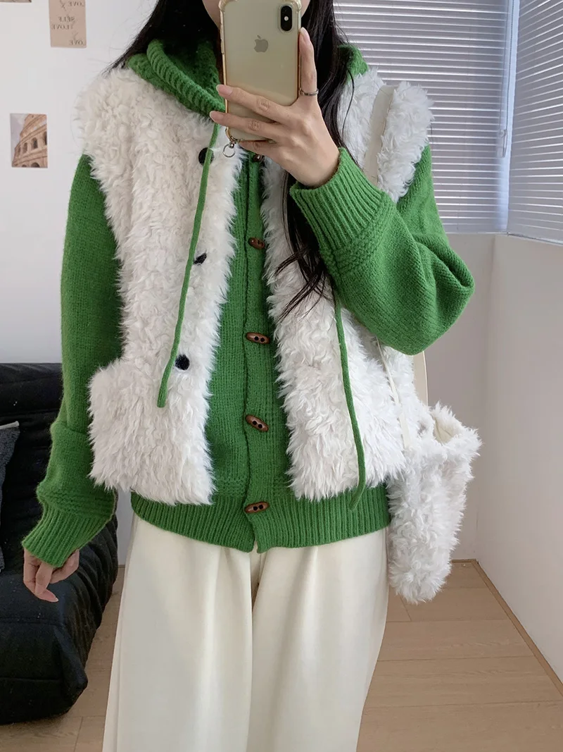 Casual Loose Versatile Quali Artificial Fur Vest AAMY2025 New Korean Sle Commute Wind Hat Design Single Button Pure Color...
Casual Loose Versatile Quali Artificial Fur Vest AAMY2025 New Korean Sle Commute Wind Hat Design Single Button Pure Color...