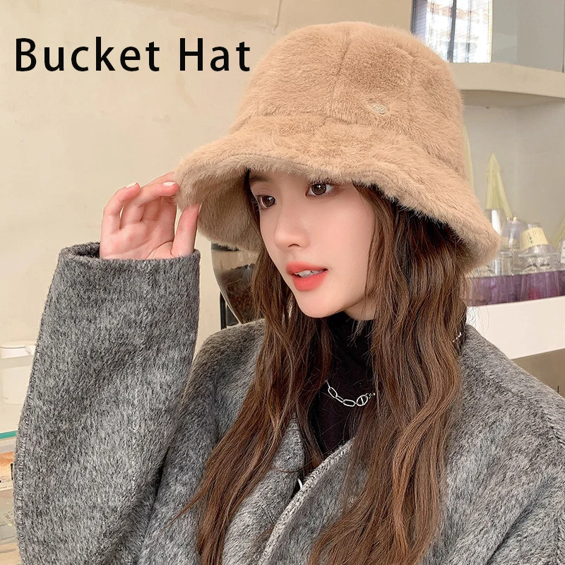 Новая роскошная шляпа-ведро из искусственной норки в корейском стиле, плюшевая рыбацкая шапка с ушками, зимняя теплая шапка для похудения лица для женщин
Новая роскошная шляпа-ведро из искусственной норки в корейском стиле, плюшевая рыбацкая шапка с ушками, зимняя теплая шапка для похудения лица для женщин