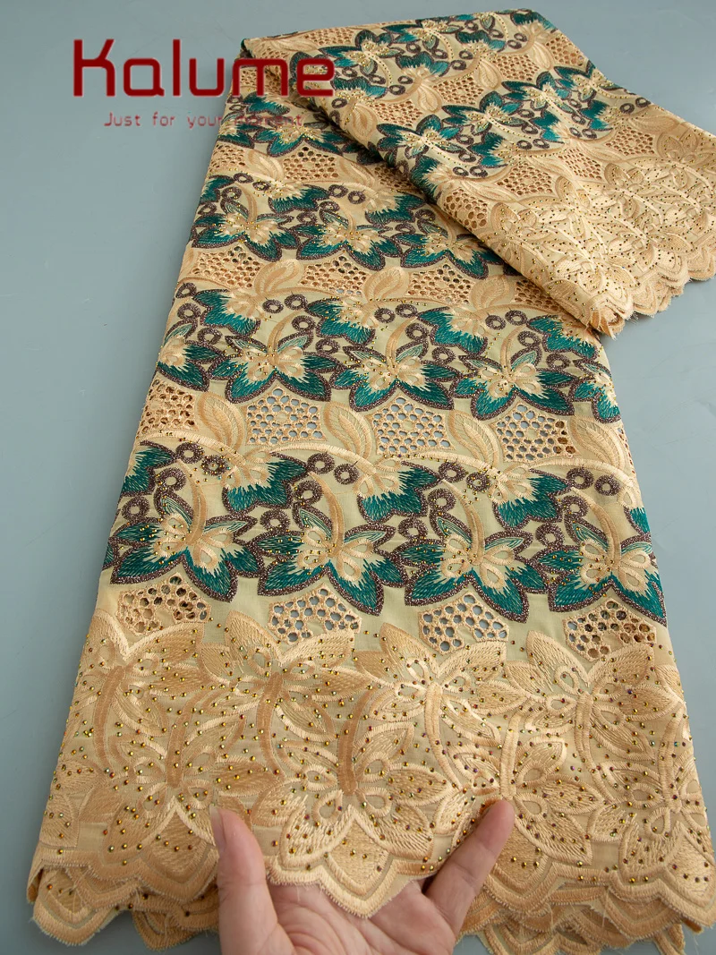 Kalume 2025 Luxury Swiss Voile Lace Fabrics Embroidery African Lace Fabric Cotton Fabric Stones for Nigeran Party Dress F4462
Kalume 2025 Luxury Swiss Voile Lace Fabrics Embroidery African Lace Fabric Cotton Fabric Stones for Nigeran Party Dress F4462