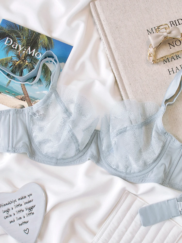 Luxury lingerie sexy thin section underwear female large breasts show small single bra summer
Luxury lingerie sexy thin section underwear female large breasts show small single bra summer