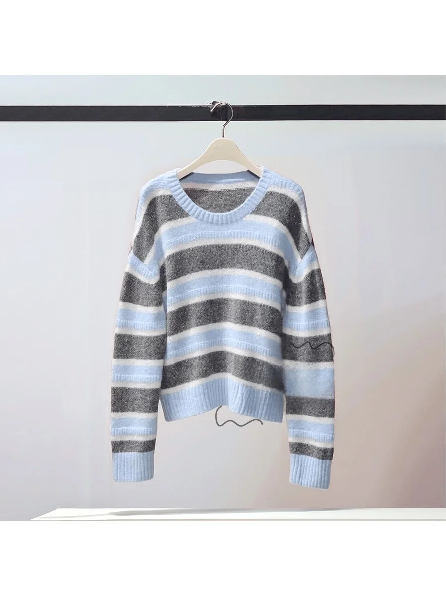 2025 Winter New Fashionable Women's Knitted Sweater Loose round Neck Stripes Casual Top Comfortable Soft Material
2025 Winter New Fashionable Women's Knitted Sweater Loose round Neck Stripes Casual Top Comfortable Soft Material